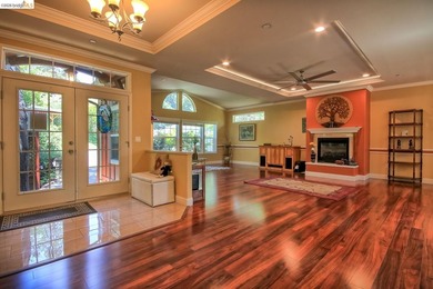Welcome to this spectacular 6 year new 2-bedroom, 2-bathroom - photo 6