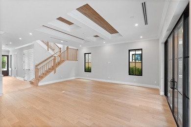 Experience sophisticated new coastal contemporary construction - photo 3