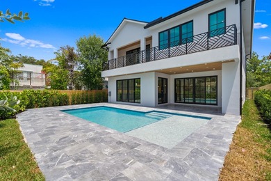 Experience sophisticated new coastal contemporary construction - photo 6