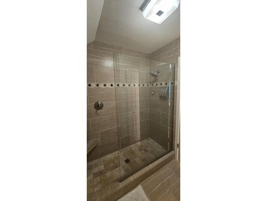 NEW VANITIES AND FIXTURES IN ALL 3 BATHROOMS! New glass shower - photo 16