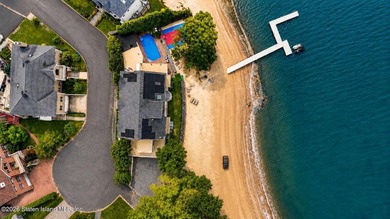 Exceptional waterfront estate with private dock and over 700 - photo 18