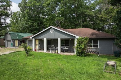 Welcome to this charming 3-bedroom, 2-bath home nestled near - photo 3
