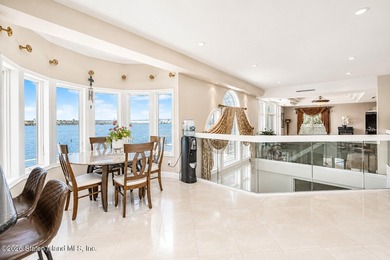 Exceptional waterfront estate with private dock and over 700 - photo 28
