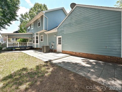 Imagine relaxing on your oversized, covered back deck - photo 36