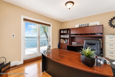 Exceptional waterfront estate with private dock and over 700 - photo 39
