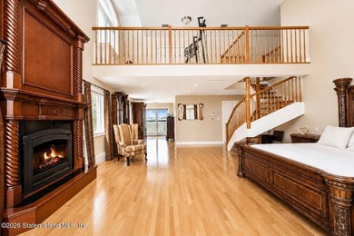 Exceptional waterfront estate with private dock and over 700 - photo 50