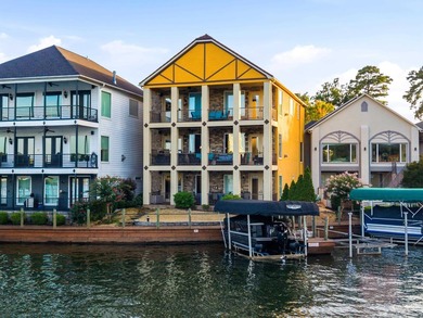 Lake Hamilton luxury living at it's finest awaits at beautiful - photo 1