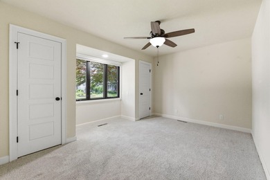Positioned within the established lakefront community of - photo 19
