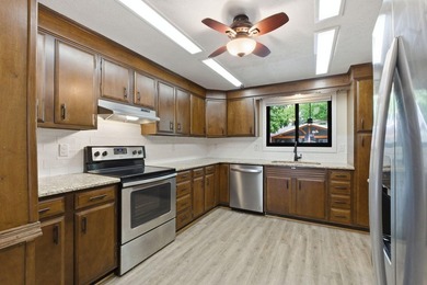 Positioned within the established lakefront community of - photo 23