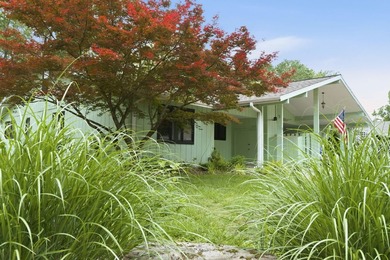 Positioned within the established lakefront community of - photo 42