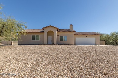 Contemporary Southwestern single-family home, East Rio Rico