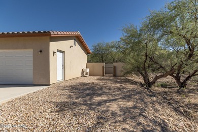 Contemporary Southwestern single-family home, East Rio Rico