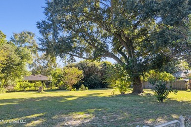 Beautiful 0.29-acre lot in the desirable Great Southern Golf - photo 1