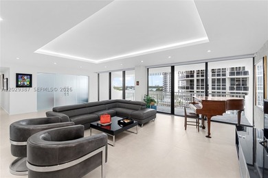 *Stunning High-Rise Condo - Fully Renovated & Luxurious Living - photo 4