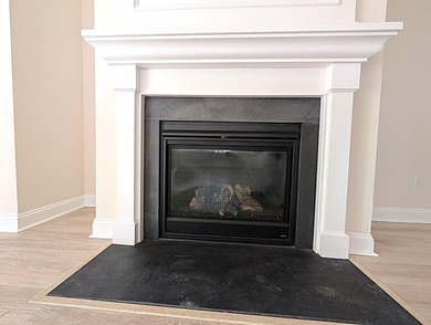 Interior freshly repainted less than a year ago! Located in - photo 12