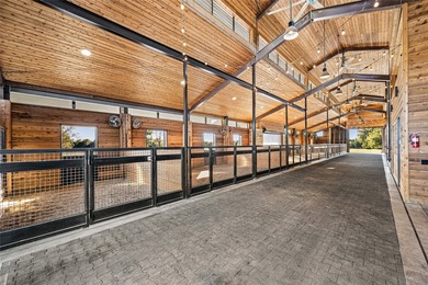Premier Equestrian Living on nearly 50 acres of beautiful North - photo 12