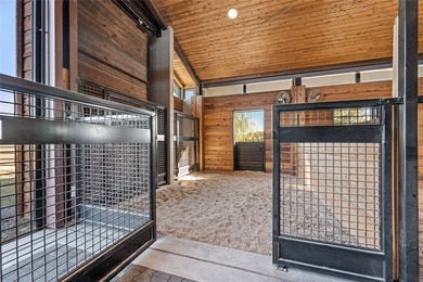 Premier Equestrian Living on nearly 50 acres of beautiful North - photo 13