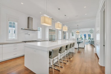 Discover an extraordinary blend of luxury, comfort, and coastal - photo 15