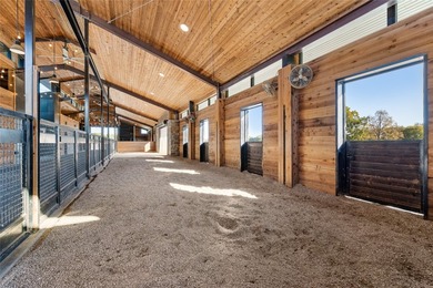 Premier Equestrian Living on nearly 50 acres of beautiful North - photo 15