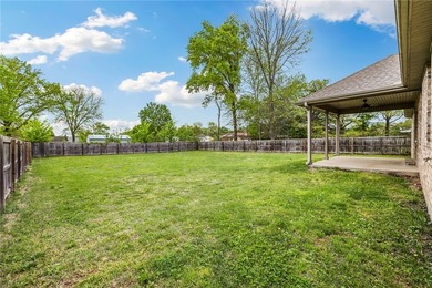 Charming 4 bed, 2 bath home just east of Fayetteville with - photo 24