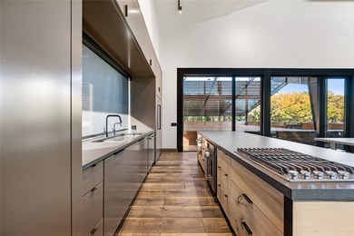 Premier Equestrian Living on nearly 50 acres of beautiful North - photo 26