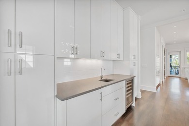 Discover an extraordinary blend of luxury, comfort, and coastal - photo 28