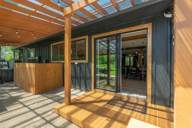 Stop taking vacations - start living in one! Don't miss this - photo 29