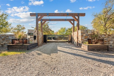Premier Equestrian Living on nearly 50 acres of beautiful North - photo 33