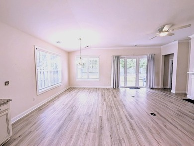 Interior freshly repainted less than a year ago! Located in - photo 34