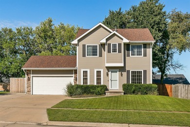 Saylorville Lake Home For Sale in Polk City Iowa