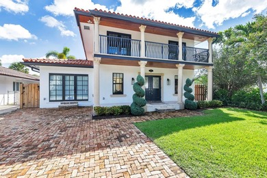 Luxury Contemporary Living in Coveted Providencia Park Step into - photo 2