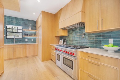 Luxury Contemporary Living in Coveted Providencia Park Step into - photo 9