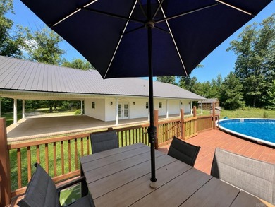 Welcome home to this beautifully updated 3-bedroom, 2-bath - photo 5