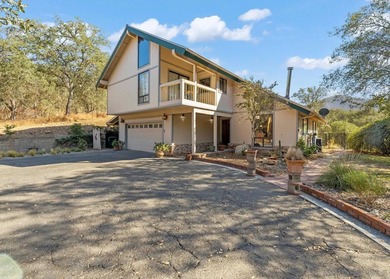 Lake Kaweah Home For Sale in Three Rivers California