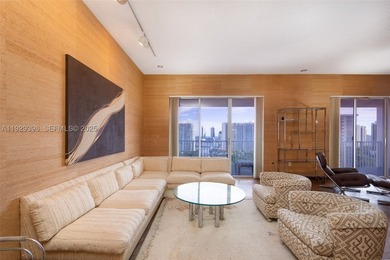 Penthouse at Admirals Port East, 2132 sq ft, 12' ceiling, 2 - photo 6