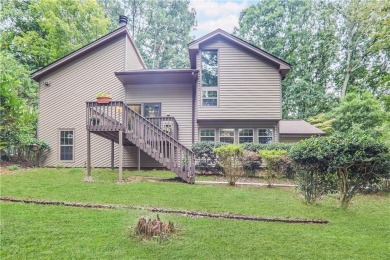 Lake Home For Sale in Berkeley Lake, Georgia