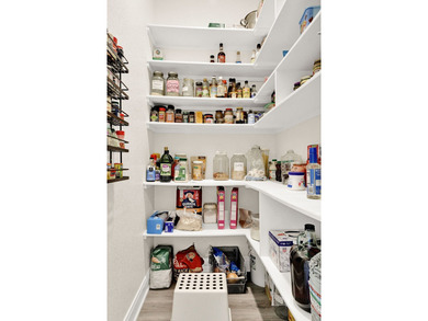 Welcome to 24058 Sun Ridge Road, a beautiful 3-bedroom, 2-bath - photo 19