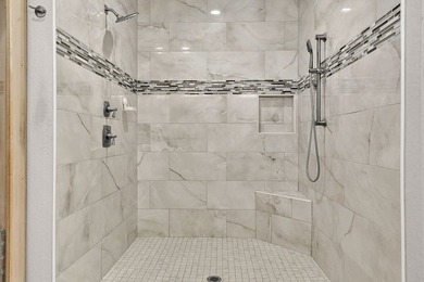Welcome to 24058 Sun Ridge Road, a beautiful 3-bedroom, 2-bath - photo 25