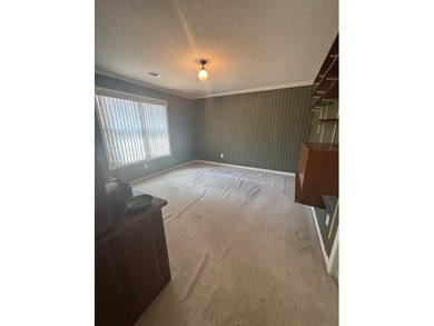 This property has so much to offer! Enjoy the ease of single