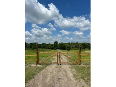 Lake Acreage For Sale in Honey Grove, Texas