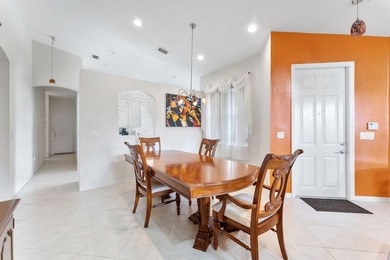 Beautifully maintained 3-bedroom, 2.5-bath home located on a - photo 4