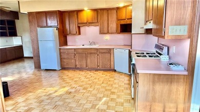 Charming Historic Home Just Off the Parkway .Discover this - photo 12