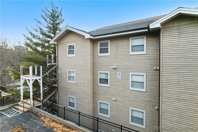 Welcome to your dream retreat! This immaculate 3-bedroom, 2-bath - photo 36