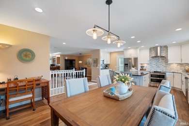 Welcome to waterfront living at its finest! This beautifully - photo 4