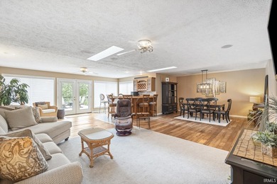 Welcome to waterfront living at its finest! This beautifully - photo 10