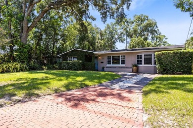 (private lake, pond, creek) Home Sale Pending in Orlando Florida