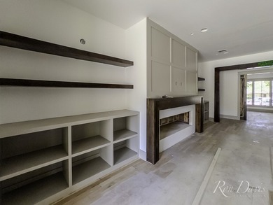 Ron Davis Custom Homes presents this stunning two-story Luxury - photo 12