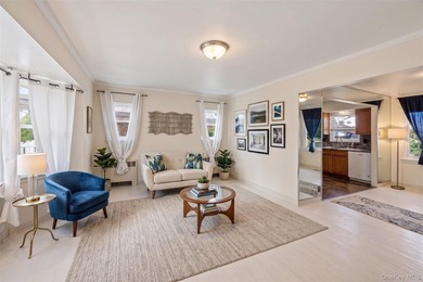 Introducing 6 Grenville Ct- Welcome to this charming 4-bedroom - photo 4