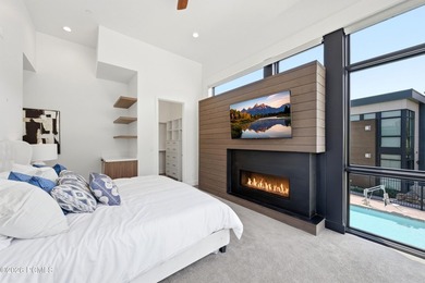 Rarely available and impeccably maintained, this nearly new - photo 14