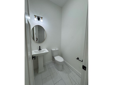 Exquisite modern new construction offering 1,755 sq ft of - photo 19